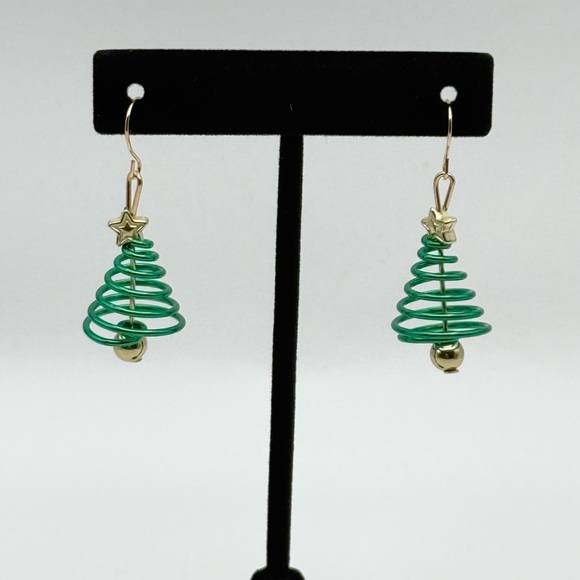 Green and Gold Christmas Tree Earrings - Picture 1 of 2